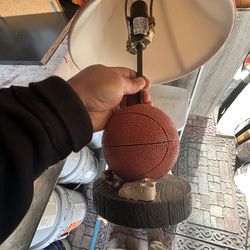 Basketball lamp