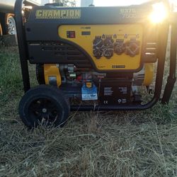 Champion Running 7500 Watt Generator Starting Watts 9375