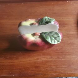 Apple Napkin Holder