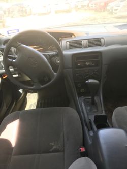 2000 Toyota Camry
