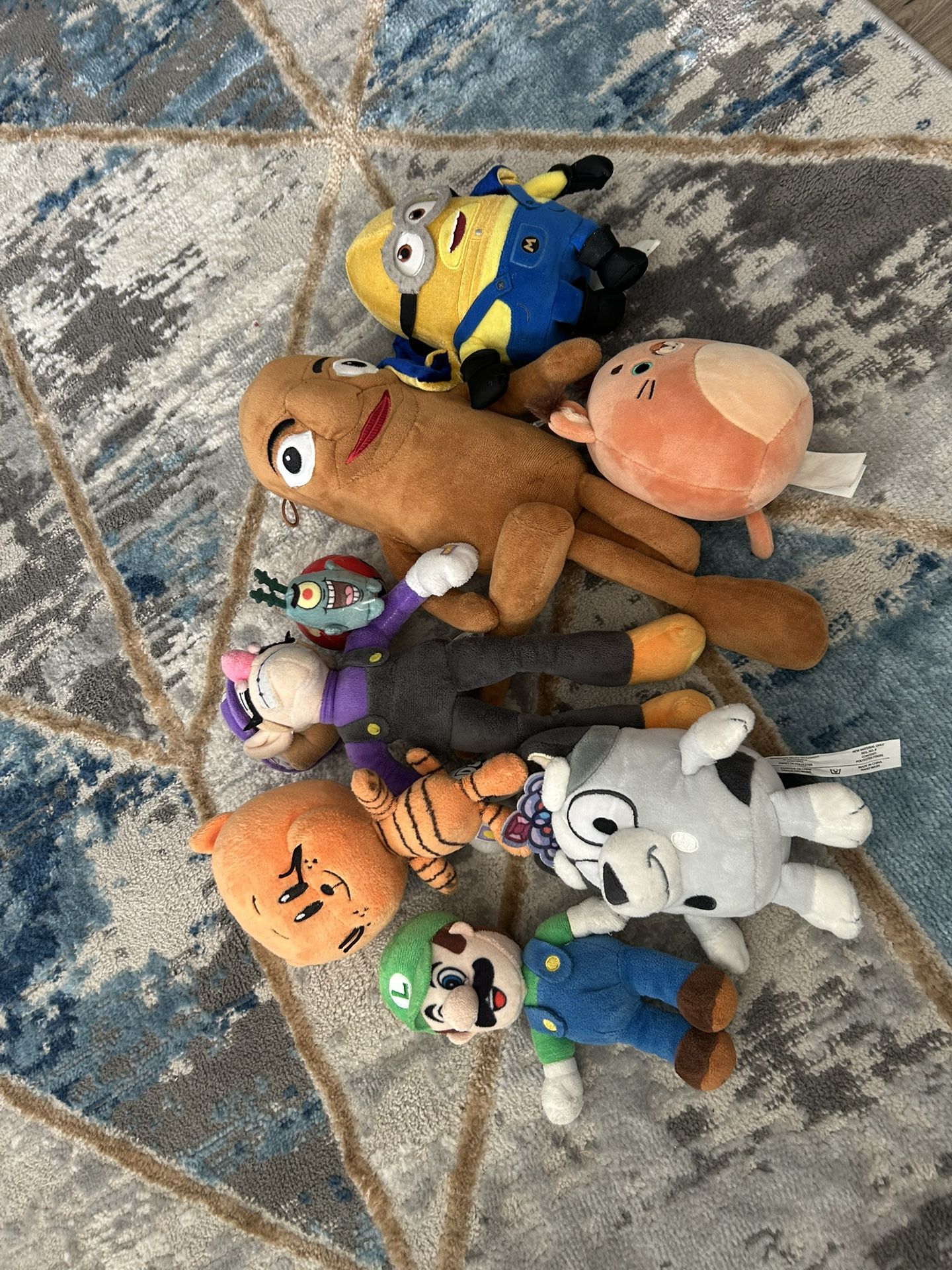 8 Plushies -$15