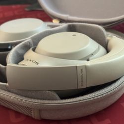 Sony M3 Headphones