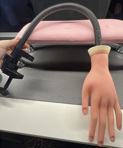 Mannequin Hand