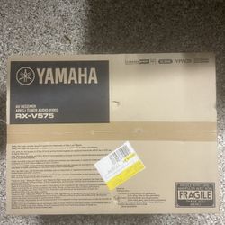 YAMAHA RX-575 AV Reciever