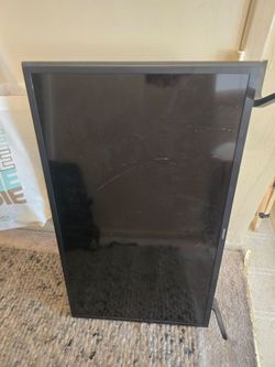 Small TV. No power cord