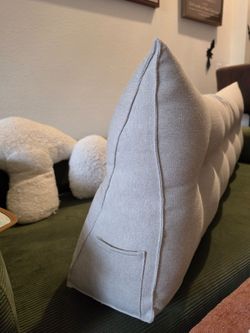 Queen wedge headboard