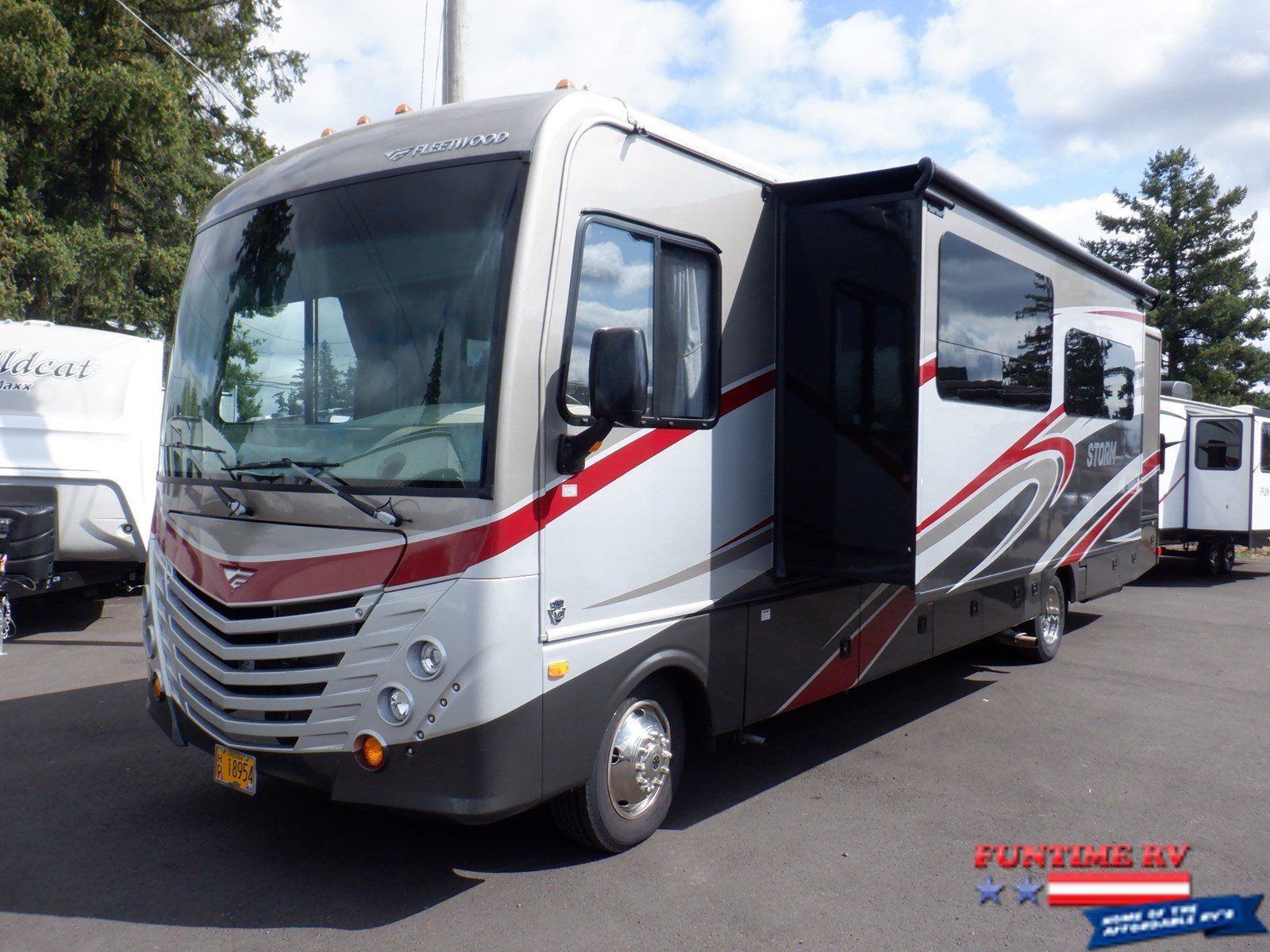 2017 Ford Fleetwood 34S