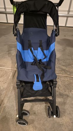 Ultra Compact Lightweight Stroller