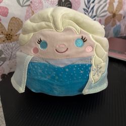 Small Elsa Squishmallow