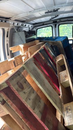 Free pallets drop off today Seattle-Lynwood 6/5/2026
