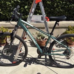 Nishiki Men's 700c Pagosa Sport Hybrid Bike