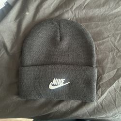 Nike beanie.