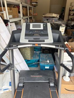 Nordic track treadmill 8500 pro.
