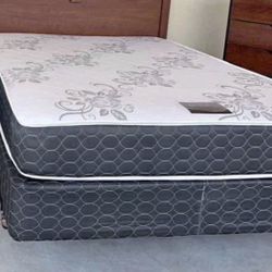 Set Queen Size Mattress And Box Spring 