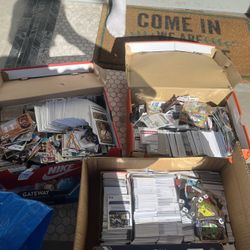 Collection Of Sports Cards & Memorabilia 