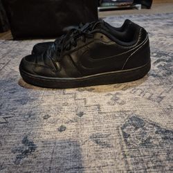 Nike Ebernon Choose Men's Size 9