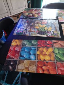 Jigsaw puzzles arranges from 15 to 20 dollars