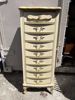 Vintage 1970s Sears Princess Lingerie Chest Dresser for Sale in Los Angeles, CA - OfferUp Vintage 1970s Sears Princess Lingerie Chest Dresser for Sale in Los Angeles, CA - OfferUp