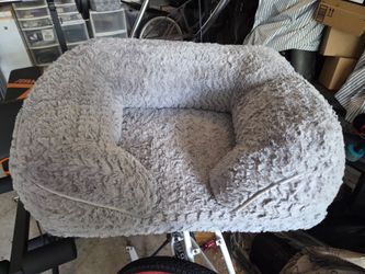 Small dog bed