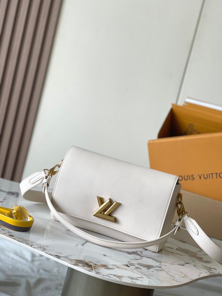 Clutch bag