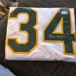 Rollie Finger Signed Jersey 