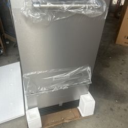Ice Maker Kitchen  Aid 