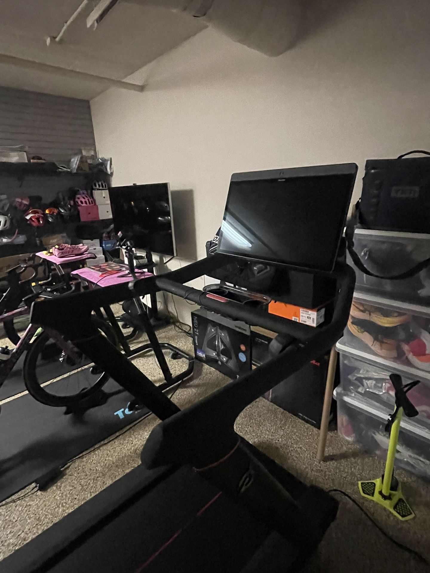 Peloton Treadmill - New Condition ($3800 + retail).