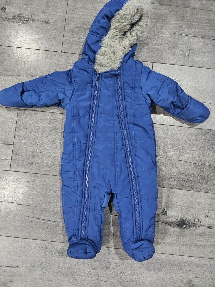 Rompers, 3- 6 month. Condition is great.