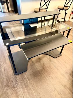 Work Station Desk