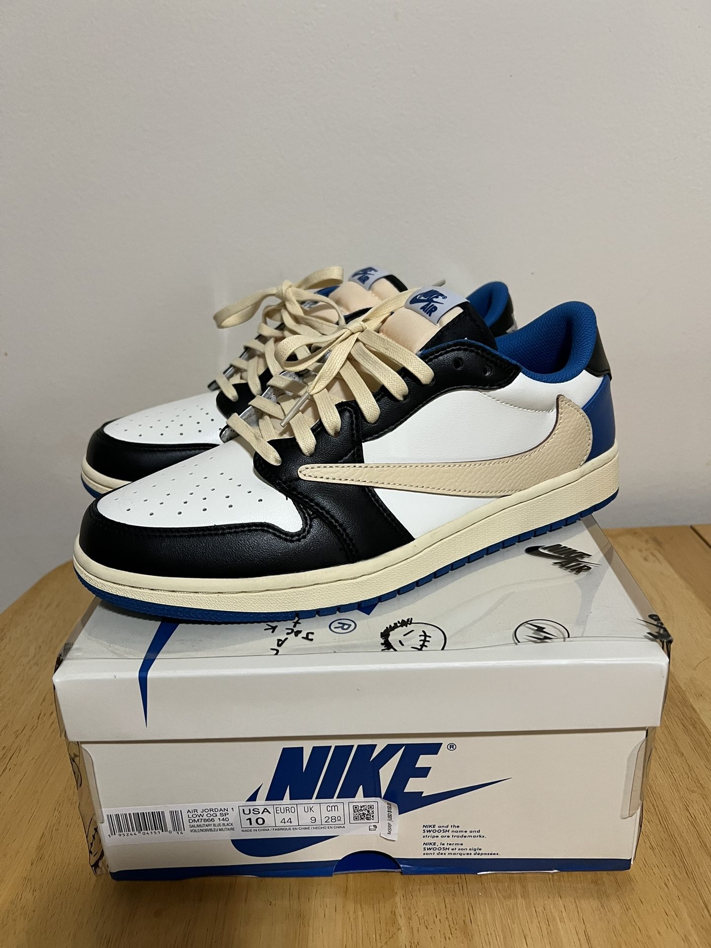 DS Jordan 1 Travis Scott X Fragment