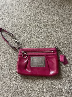 Coach Poppy Collection, Pink Patent Leather Wristlet 
