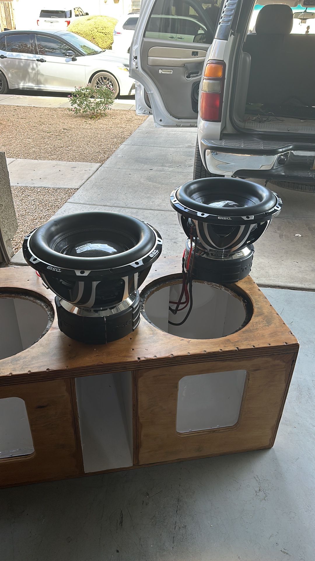DS18 HolliganX 15”