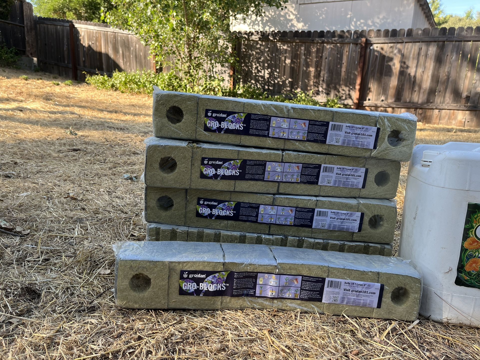 GRO BLOCKS (brand new)