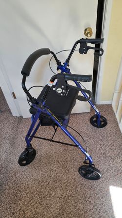 Drive Medical R728BL Four-Wheel Rollator Walker