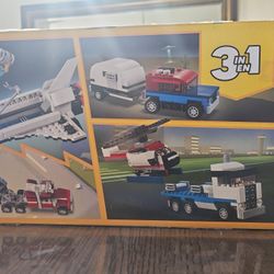 Lego Creator Shuttle Transporter