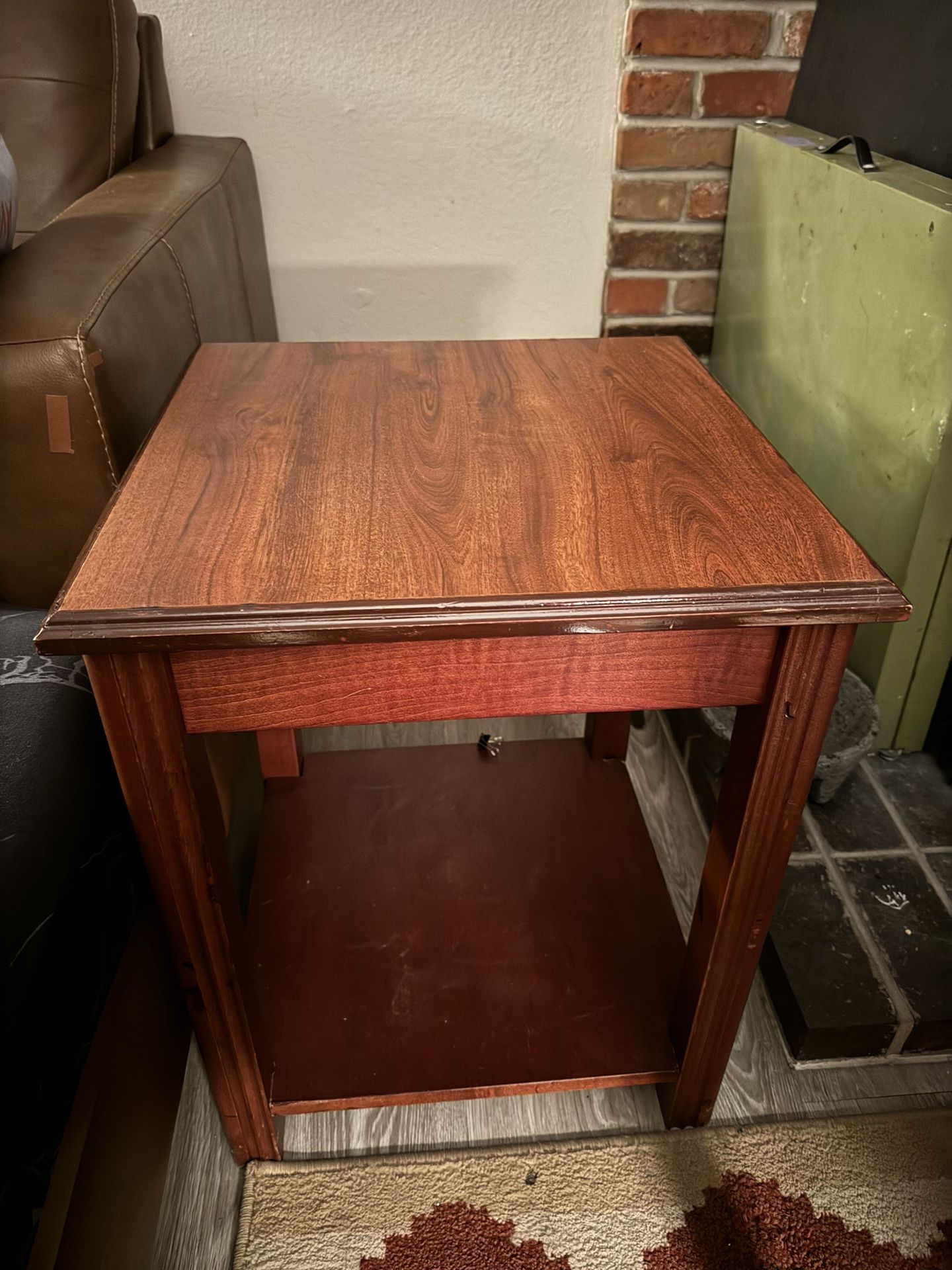 Side Table/Night Stand