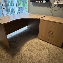 Bush Professional Desk And File With Hutch And More