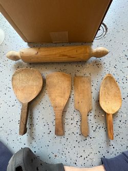 Wooden Kitchen Utensil Set – 5 Pieces