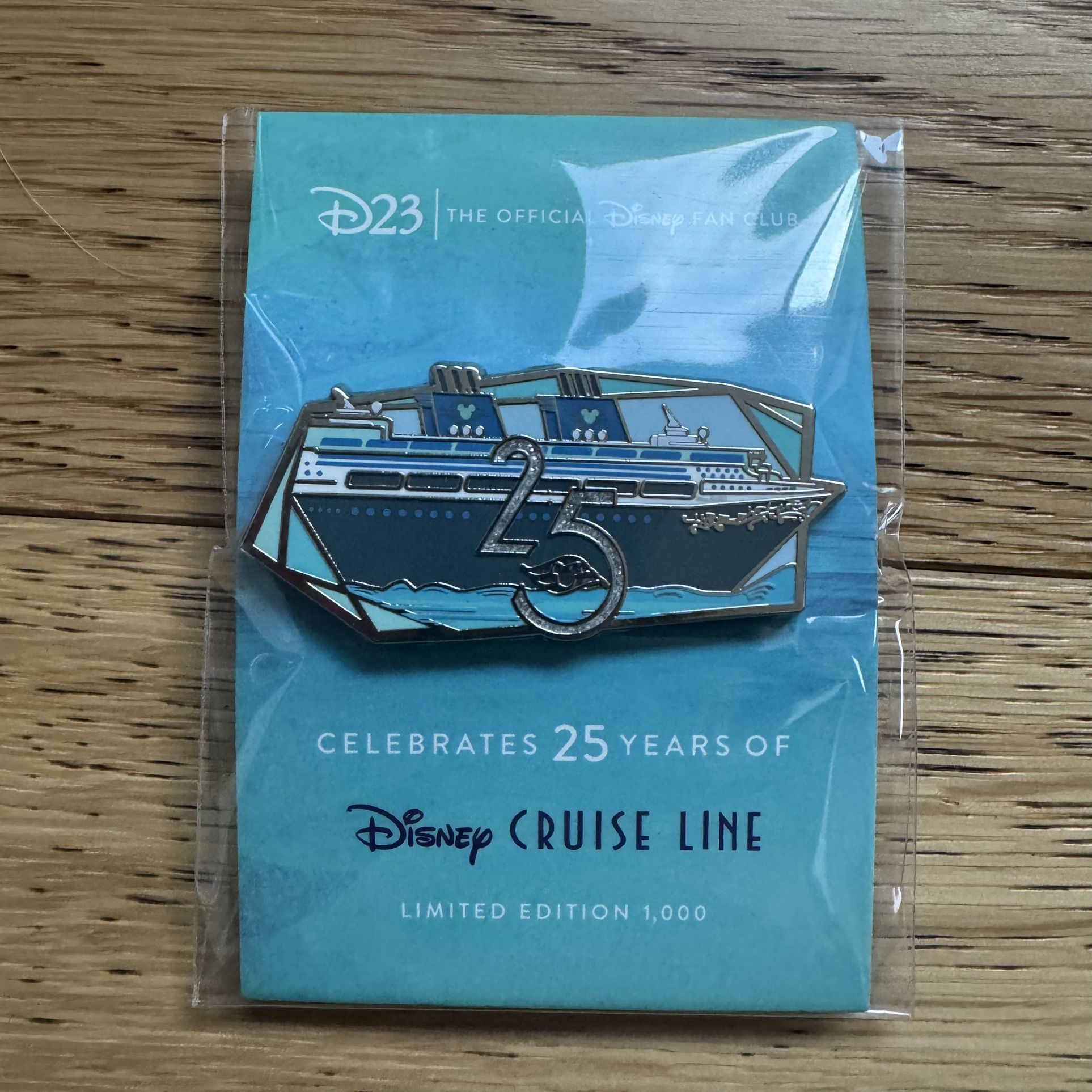 DISNEY D23 Exclusive DISNEY CRUISE LINE SHIP BOAT 25th Anniversary Pin LE 1000