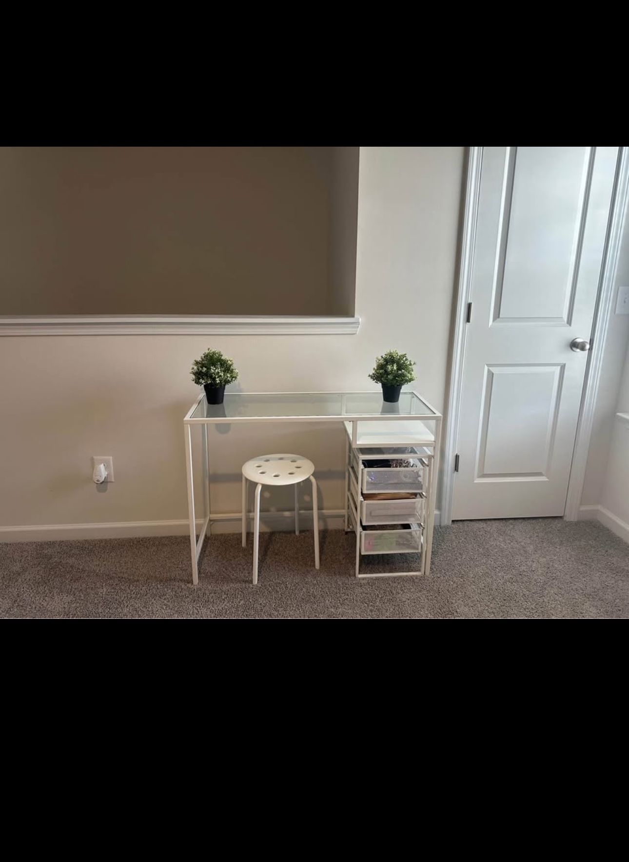 Glass-Top Desk Set – Includes Stool & Drawers