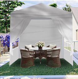 Brand new 6.5 x 6.5 ft Canopy
