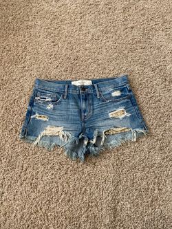Abercrombie and Fitch short
