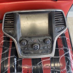 2014 Jeep Cherokee Radio 