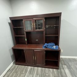 WOOD OFFICE FURNITURE