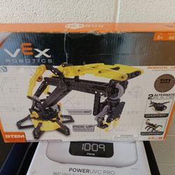 Vex Robotics Construction Set For Sale.