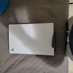 Ps5 For Sale Come With One Controller