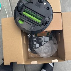 FAIRLY USED iRobot Roomba j7+ (7550) Self Emptying Robot Vacuum (Renewed Premium)