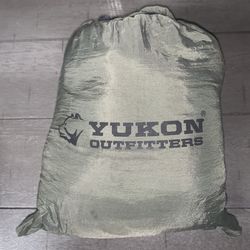 New Yukon Outfitters Parachute Hammock