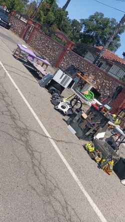 Yard Sale!!!
