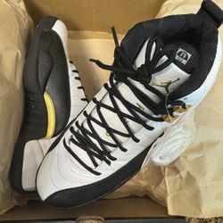 Jordan 12 Retro “Royalty”